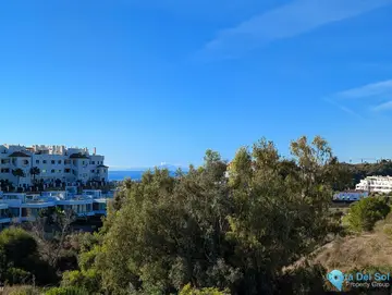 2 bedroom Apartment for Sale in New Golden Mile-72217