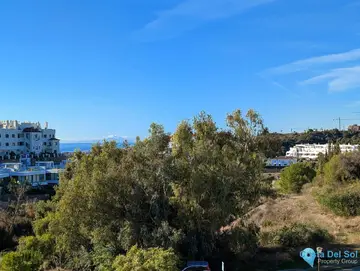 2 bedroom Apartment for Sale in New Golden Mile-72218
