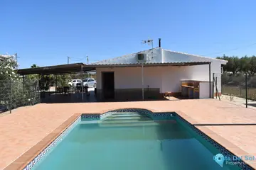 2 bedroom House for Sale in Alhaurín el Grande