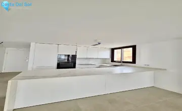2 bedroom Apartment for Sale in Fuengirola-2703