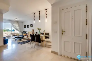 3 bedroom Apartment for Sale in La Quinta-72329