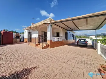 3 bedroom House for Sale in El Padron