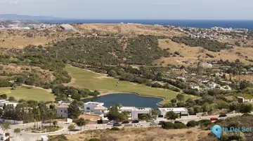 862m2 Plot for Sale in Valle Romano-72650