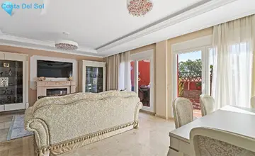 4 bedroom House for Sale in Benalmadena-2785