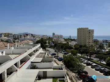 3 bedroom Apartment for Sale in Estepona-73210
