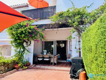 3 bedroom House for Sale in El Paraiso