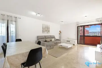 3 bedroom Apartment for Sale in Estepona