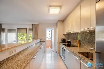 2 bedroom Apartment for Sale in Nueva Andalucía-73380