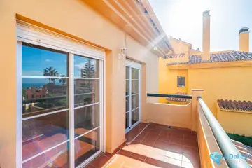 4 bedroom House for Sale in Riviera del Sol-73438