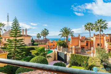 4 bedroom House for Sale in Riviera del Sol-73440