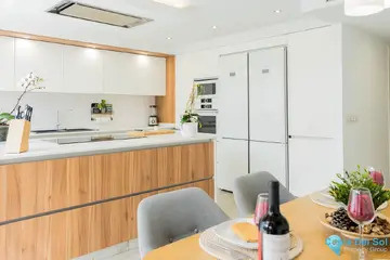 3 bedroom House for Sale in Málaga
