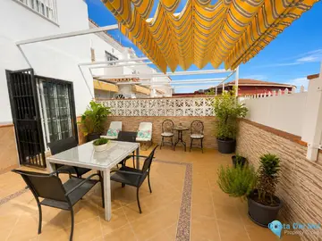 3 bedroom House for Sale in Alhaurín de la Torre-74051