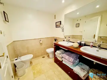 2 bedroom Apartment for Sale in New Golden Mile-74084