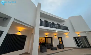 4 bedroom House for Sale in La Línea-2884
