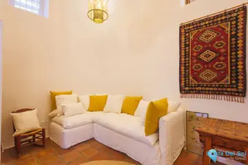 3 bedroom House for Sale in Comares-74419