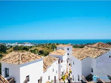 2 bedroom House for Sale in Marbella