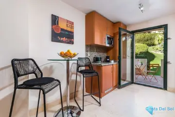 2 bedroom Apartment for Sale in Benahavís-74908