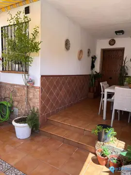 3 bedroom House for Sale in Alhaurín de la Torre-75010