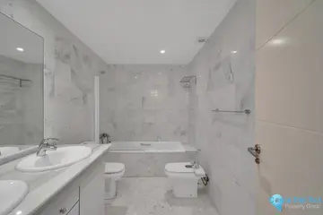 2 bedroom Apartment for Sale in La Mairena-75179