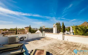 2 bedroom House for Sale in Nueva Andalucía-75439