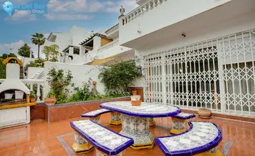 3 bedroom House for Sale in Estepona-3022