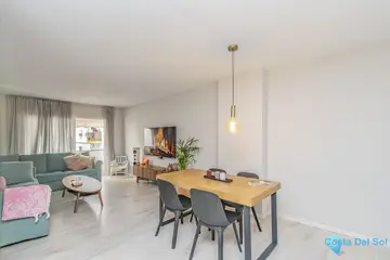 4 bedroom Apartment for Sale in Marbella-75563