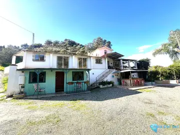 4 bedroom House for Sale in Coín