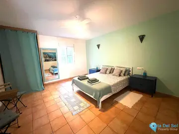 4 bedroom House for Sale in Coín-75723