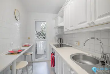 2 bedroom Apartment for Sale in Calahonda-76054