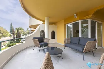2 bedroom Apartment for Sale in Nueva Andalucía-76079
