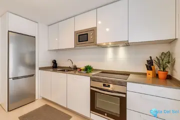 3 bedroom Apartment for Sale in Nueva Andalucía-76108