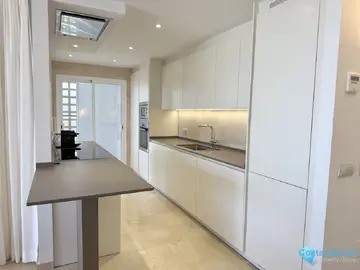 3 bedroom Apartment for Sale in La Mairena-76121