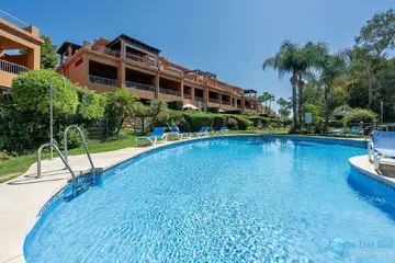 2 bedroom Apartment for Sale in Estepona