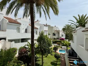 3 bedroom House for Sale in Nueva Andalucía