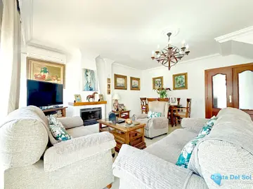 3 bedroom House for Sale in Estepona-76390