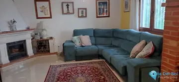 5 bedroom House for Sale in Iznate-76620
