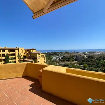 4 bedroom Apartment for Sale in Estepona-76723