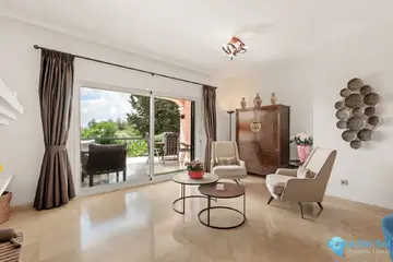 2 bedroom Apartment for Sale in Estepona-77166