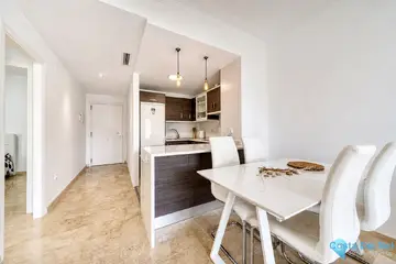 2 bedroom Apartment for Sale in La Duquesa-97466