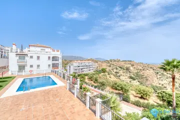 2 bedroom Apartment for Sale in Calahonda-97549