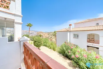 2 bedroom Apartment for Sale in Calahonda-97556
