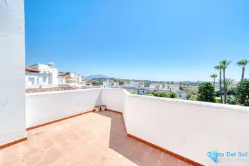 3 bedroom House for Sale in Bel Air-97614