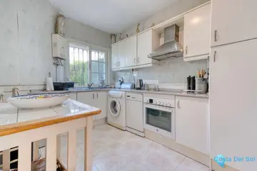 3 bedroom House for Sale in Bel Air-97624