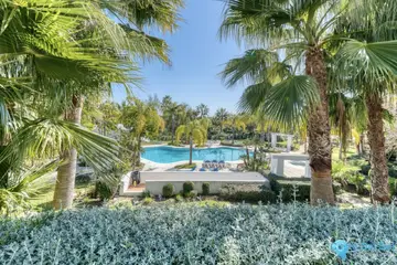 2 bedroom Apartment for Sale in Estepona-97648