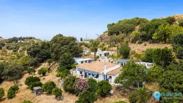 2 bedroom House for Sale in Alhaurín el Grande