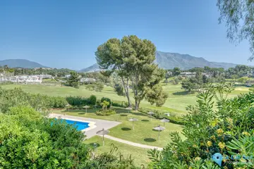 2 bedroom Apartment for Sale in Aloha-97857