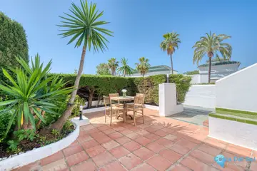 2 bedroom Apartment for Sale in Aloha-97862