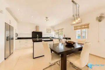 5 bedroom House for Sale in Manilva-97978
