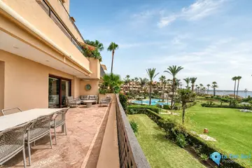 2 bedroom Apartment for Sale in New Golden Mile-98045