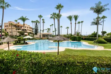 2 bedroom Apartment for Sale in New Golden Mile-98047